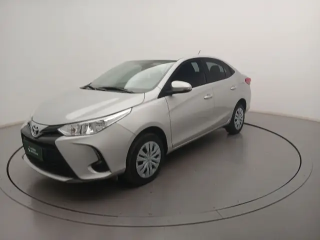 Carro Toyota Yaris Sedan 2023 XL 1.5 (Flex) (Aut)
