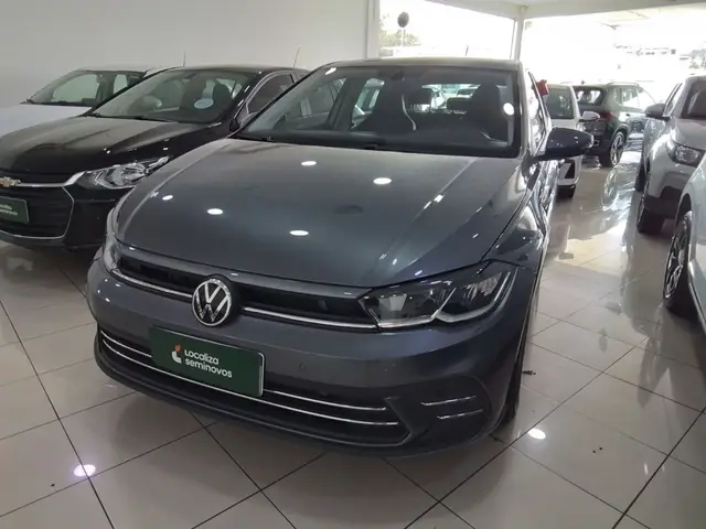 Carro Volkswagen Polo 2025 Track 1.0 Flex 12V 5p