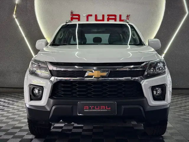 Carro Chevrolet S10 Cabine Dupla 2021 S10 2.5 ECOTEC SIDI Advantage 4x2 (Cabine Dupla)