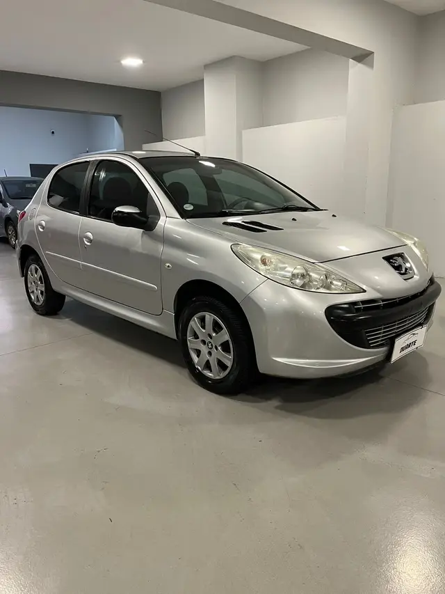 Carro Peugeot 207 2011 Hatch XR Sport 1.4 8V (flex)
