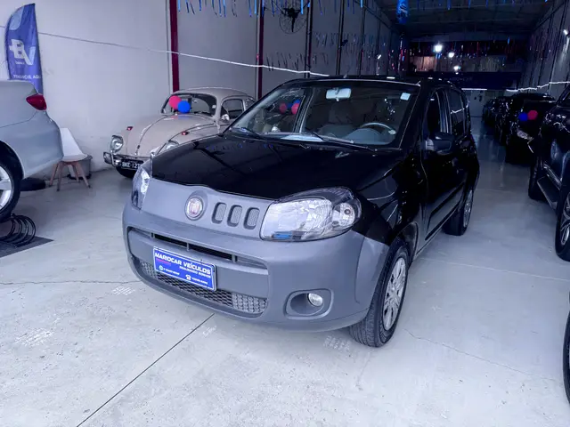 Carro Fiat Uno 2012 Vivace 1.0 8V (Flex) 4p