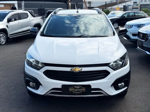 Carro Chevrolet Onix 2018 1.4 Activ SPE/4