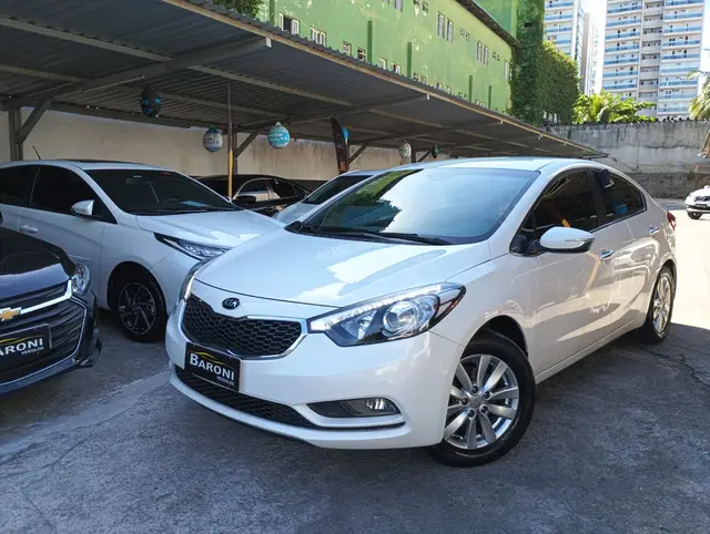 Carro Kia Cerato 2016 SX 1.6 (Aut) (Flex)