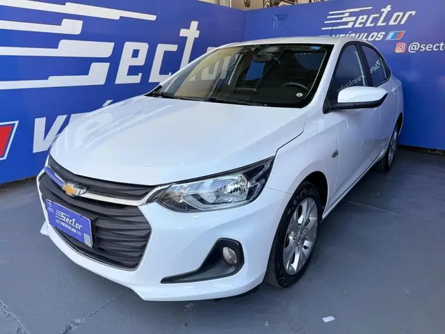Carro Chevrolet Onix Plus 2023 LT 1.0