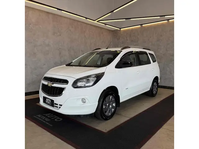 Carro Chevrolet Spin 2018 Advantage 5S 1.8 (Flex) (Aut)