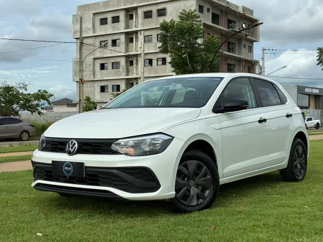Carro Volkswagen Polo 2024 Track 1.0 Flex 12V 5p