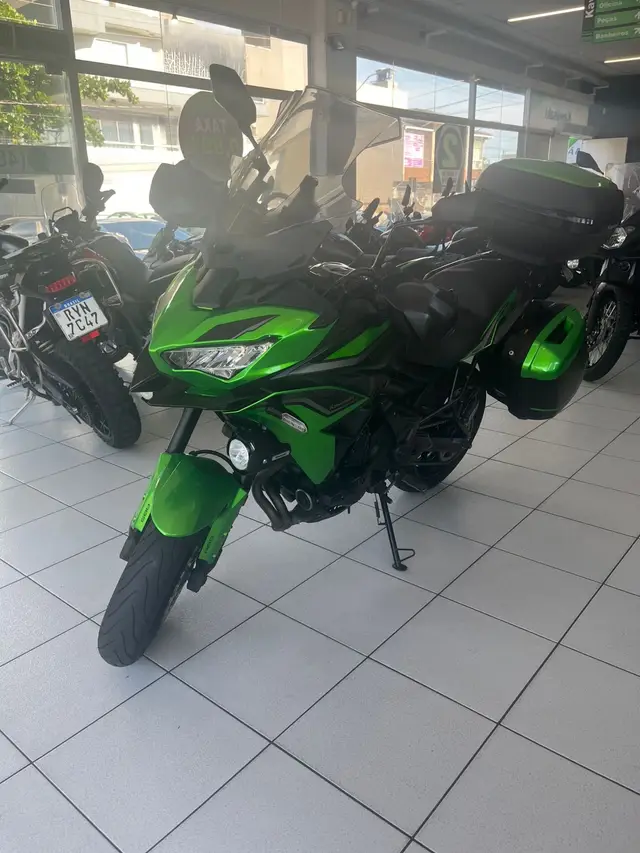 Moto Kawasaki Versys 2023 Tourer