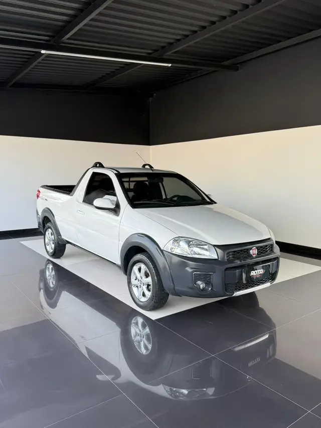 Carro Fiat Strada 2020 Endurance 1.4 CS (Flex)