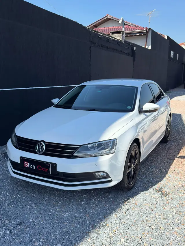 Carro Volkswagen Jetta 2015 2.0 TSI Highline DSG
