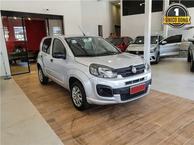 Carro Fiat Uno 2020 Attractive 1.0 8V (Flex) 4p