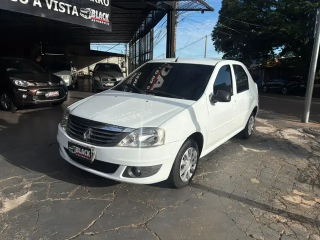 Carro Renault Logan 2011 Expression 1.0 16V (flex)