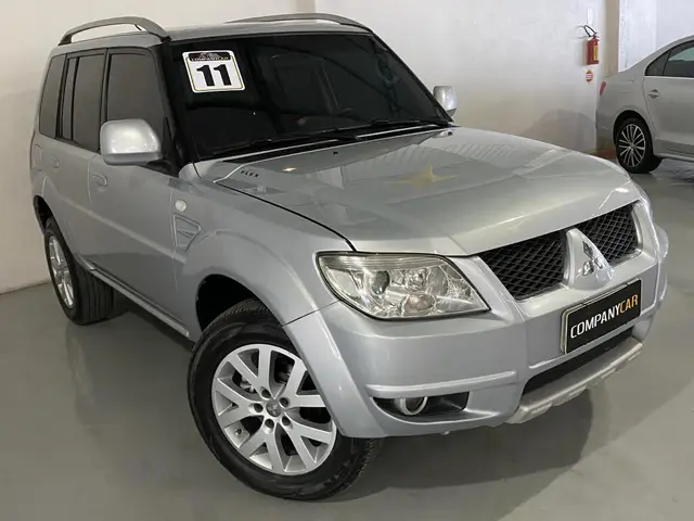 Carro Mitsubishi Pajero TR4 2011 2.0 16V 4x4 (Flex) (Aut)