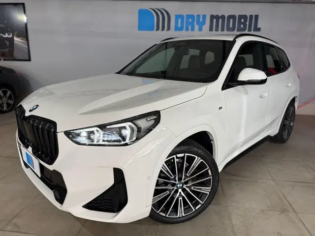 Carro BMW X1 2025 sDrive20i M Sport 2.0 Turbo (Aut.)