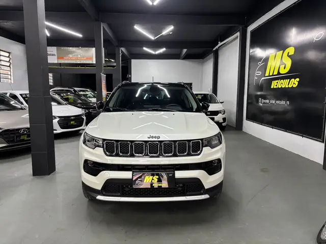 Carro Jeep Compass 2024 Limited 1.3 T270 (Aut) (Flex)