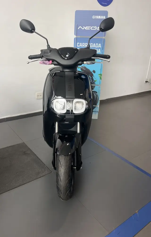 Moto Yamaha Neo's 2026 Connected
