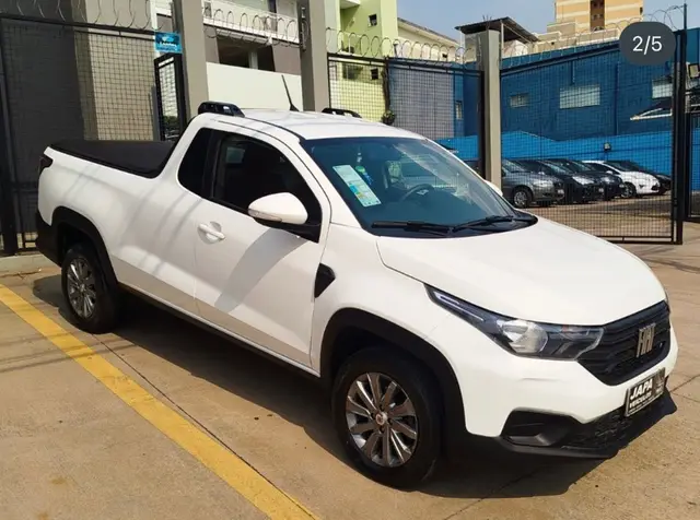 Carro Fiat Strada 2023 Freedom 1.3 CS Plus (Flex)