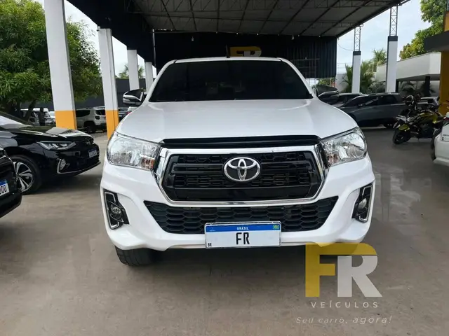 Carro Toyota Hilux Cabine Dupla 2019 Hilux 2.8 16v TDI SRV CD 4x4 (Aut)