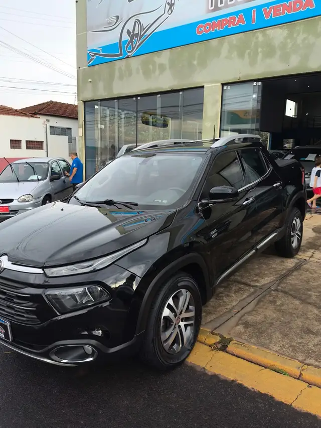 Carro Fiat Toro 2019 Freedom 1.8 AT6 4x2 (Flex)