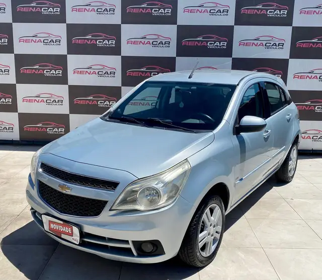 Carro Chevrolet Agile 2011 LTZ 1.4 8V (Flex)