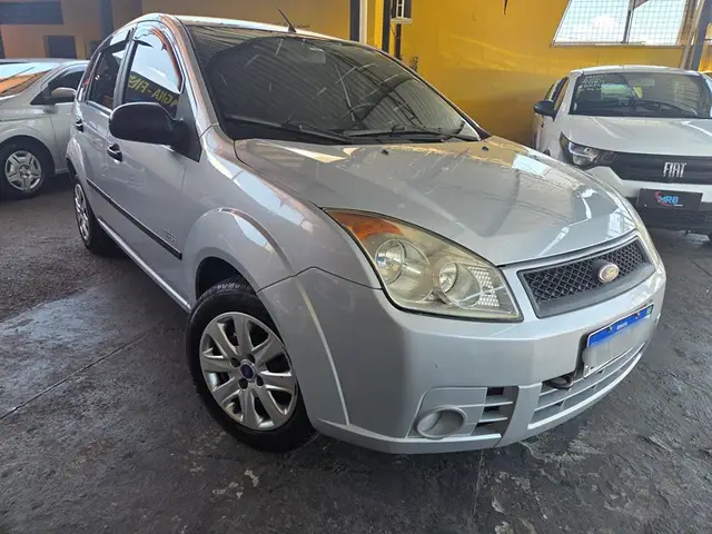 Carro Ford Fiesta Hatch 2009 Class 1.0 (Flex)