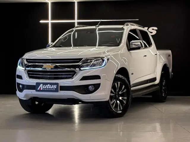 Carro Chevrolet S10 Cabine Dupla 2020 S10 2.8 CTDI LTZ 4WD (Cabine Dupla) (Aut)