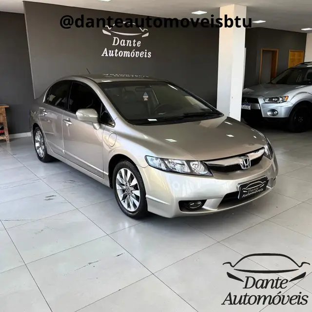 Carro Honda Civic 2011 New  LXL 1.8 i-VTEC (Couro) (Flex)