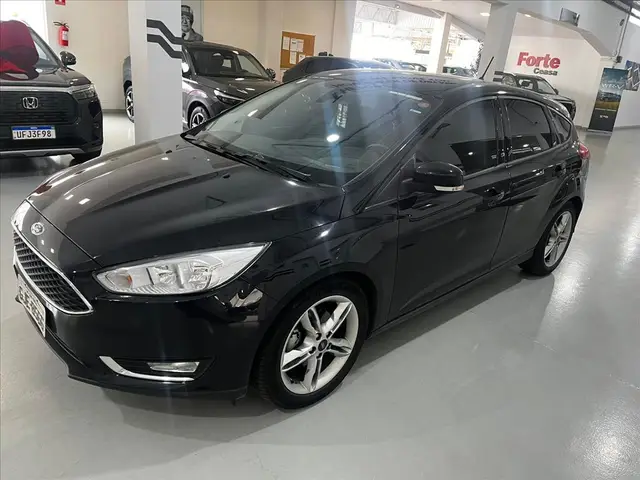 Carro Ford Focus Hatch 2018 SE 1.6 16V TiVCT