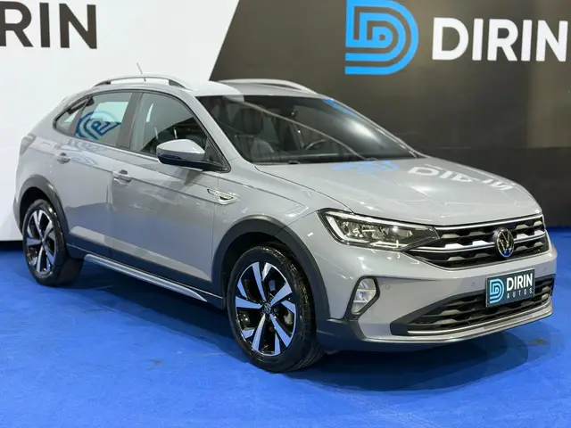 Carro Volkswagen Nivus 2023 Highline 200 TSI