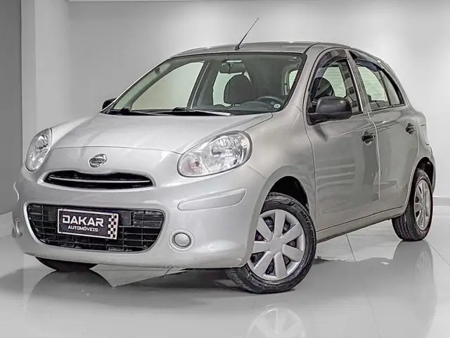 Carro Nissan March 2012 1.0 16V (Flex)