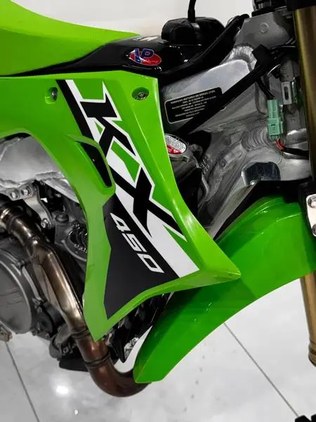 Moto Kawasaki KX 450 2024 450F