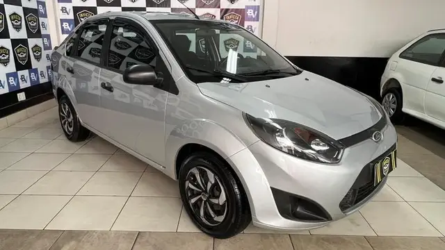 Carro Ford Fiesta Sedan 2011 1.6 (Flex)