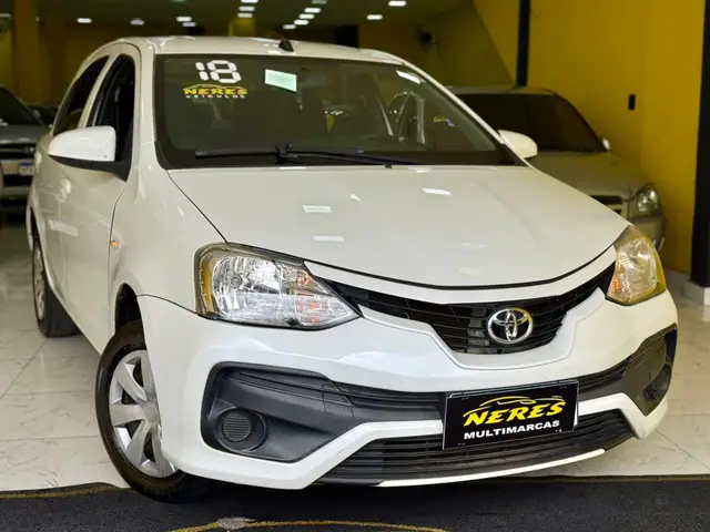 Carro Toyota Etios 2018 X 1.3 (Flex)