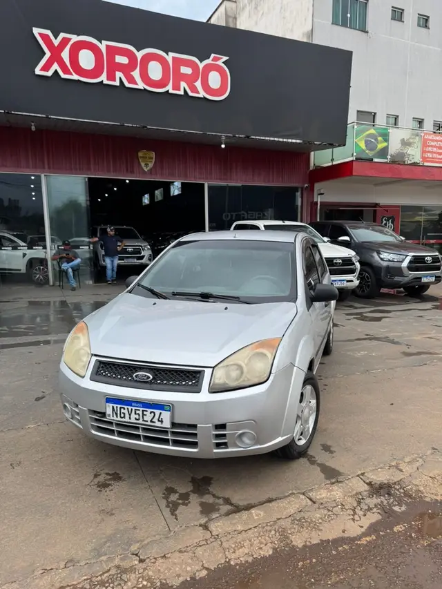 Carro Ford Fiesta Hatch 2008 Fly 1.0 (Flex)