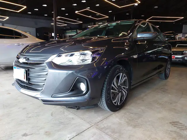 Carro Chevrolet Onix Plus 2025 LT 1.0