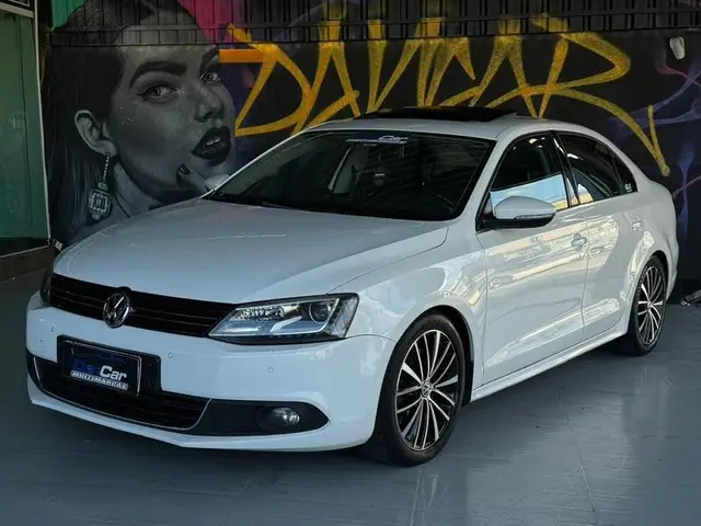 Carro Volkswagen Jetta 2013 2.0 Comfortline (Flex)