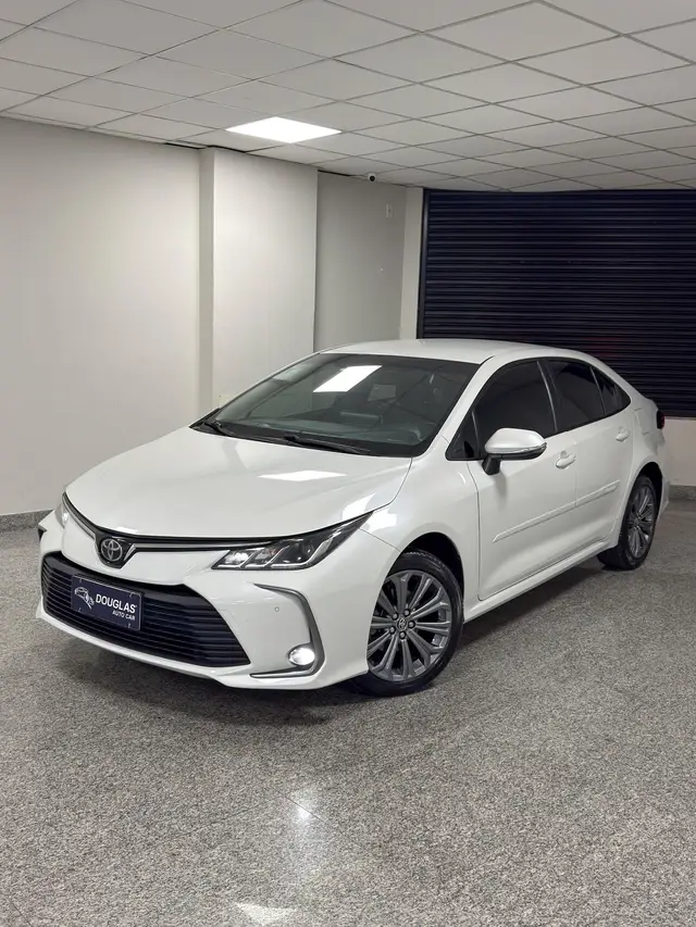 Carro Toyota Corolla 2023 XEi 2.0 Flex
