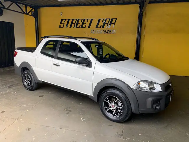 Carro Fiat Strada 2018 Hard Working 1.4 (Flex) (Cabine Dupla)