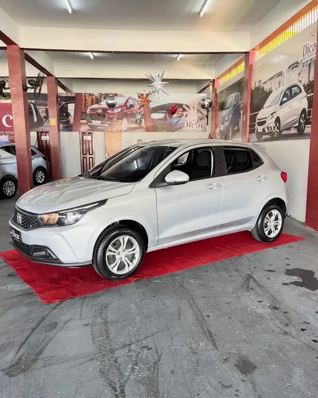 Carro Fiat Argo 2025 Drive 1.0