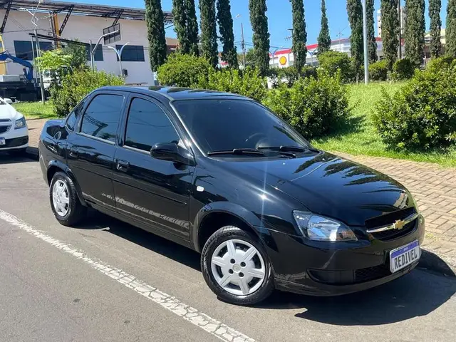 Carro Chevrolet Classic 2014 1.0 Advantage (Flex)