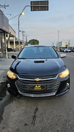 Carro Chevrolet Onix Plus 2024 LT 1.0