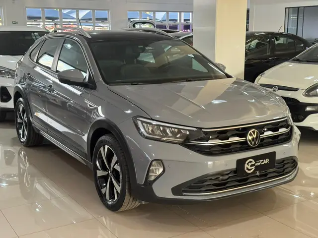 Carro Volkswagen Nivus 2024 Highline 200 TSI