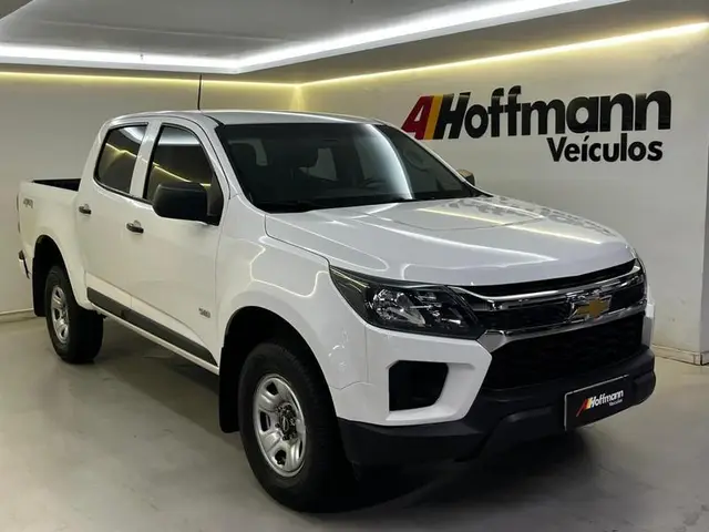 Carro Chevrolet S10 Cabine Dupla 2023 LS 2.8 Turbodiesel