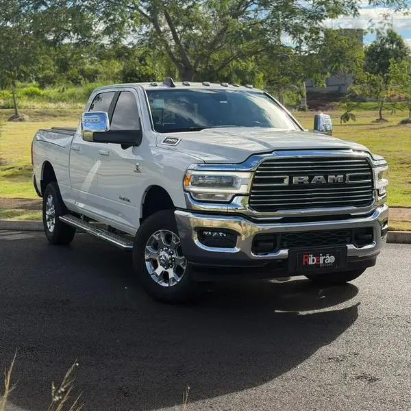 Carro Ram 2500 2024 Laramie 6.7 4X4