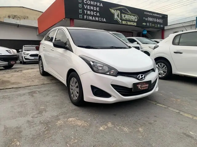 Carro Hyundai HB20S 2015 1.0 Comfort Plus (Flex)