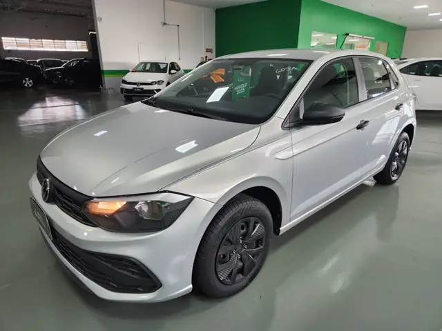 Carro Volkswagen Polo 2025 Track 1.0 Flex 12V 5p
