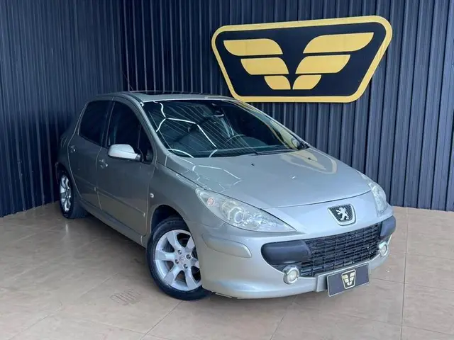 Carro Peugeot 307 2011 Hatch. Presence 1.6 16V (flex)
