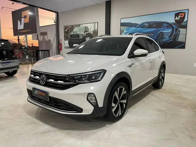 Carro Volkswagen Nivus 2024 Highline 200 TSI