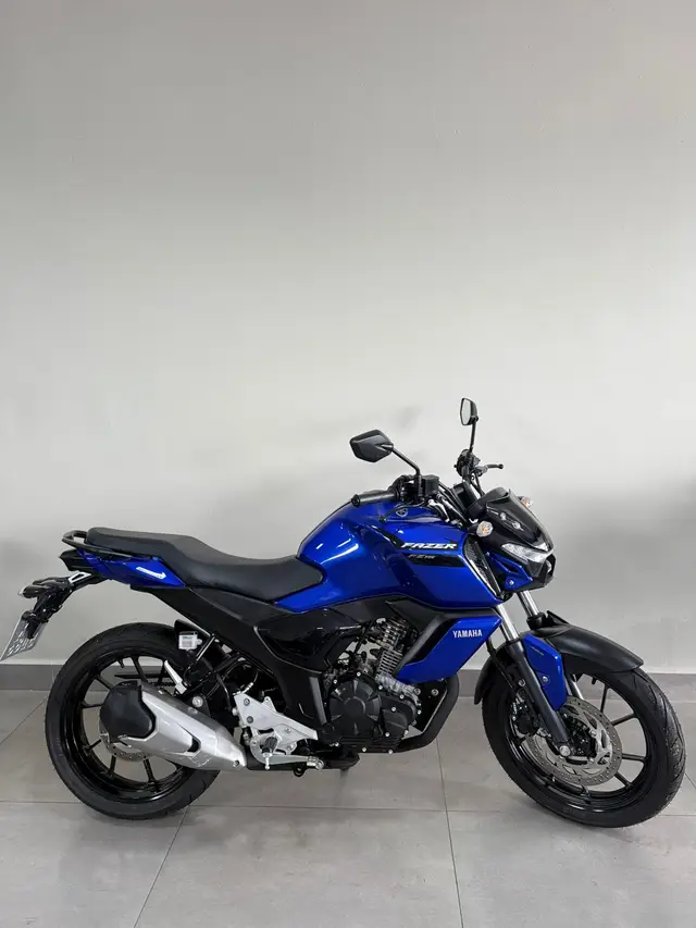 Moto Yamaha Fazer FZ15 2024 ABS