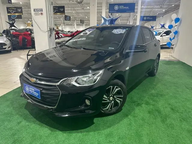 Carro Chevrolet Onix Plus 2024 LT 1.0