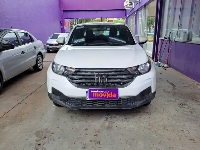 Carro Fiat Strada 2025 Freedom 1.3 Flex 8V CD